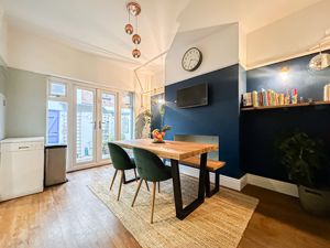 Photo 10- click for photo gallery